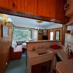 Odesos Apartment *