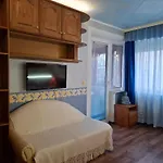 Apartment Odesos *