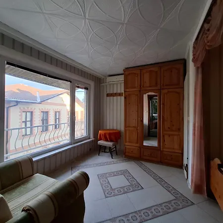 Odesos Апартаменты