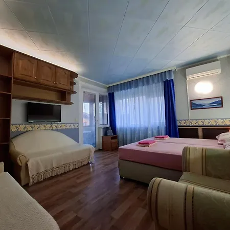 Odesos Apartment